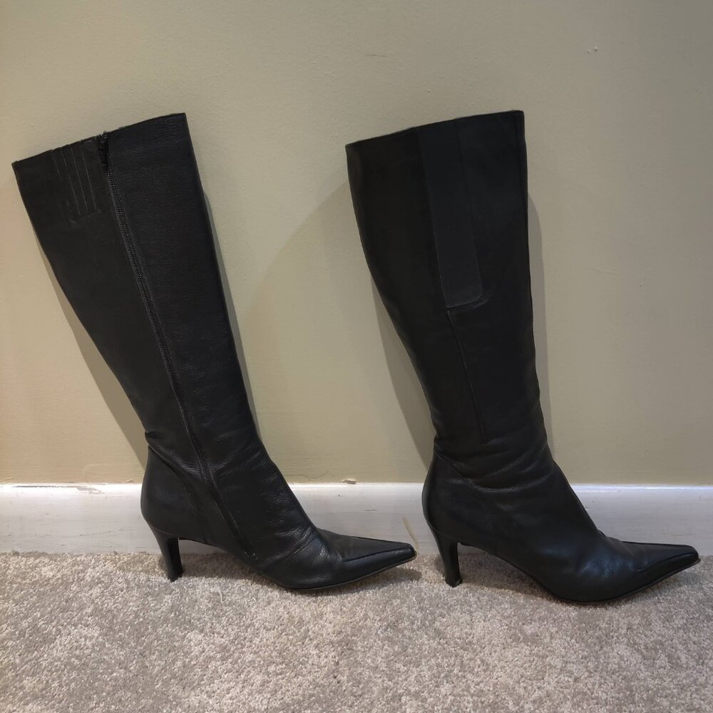 Black Leather Via Spiga Boots Size 11 (missing insole)